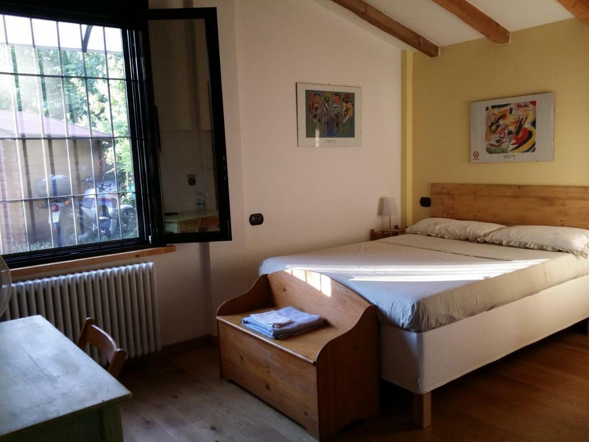 R&B Albero Cavo Parma Bed & Breakfast Eksteriør bilde